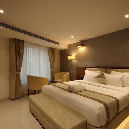 Royal Plaza Suites By Rak Rooms, Mangaluru Екстер'єр фото