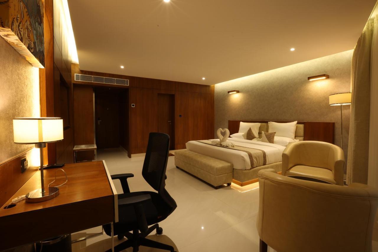 Royal Plaza Suites By Rak Rooms, Mangaluru Екстер'єр фото
