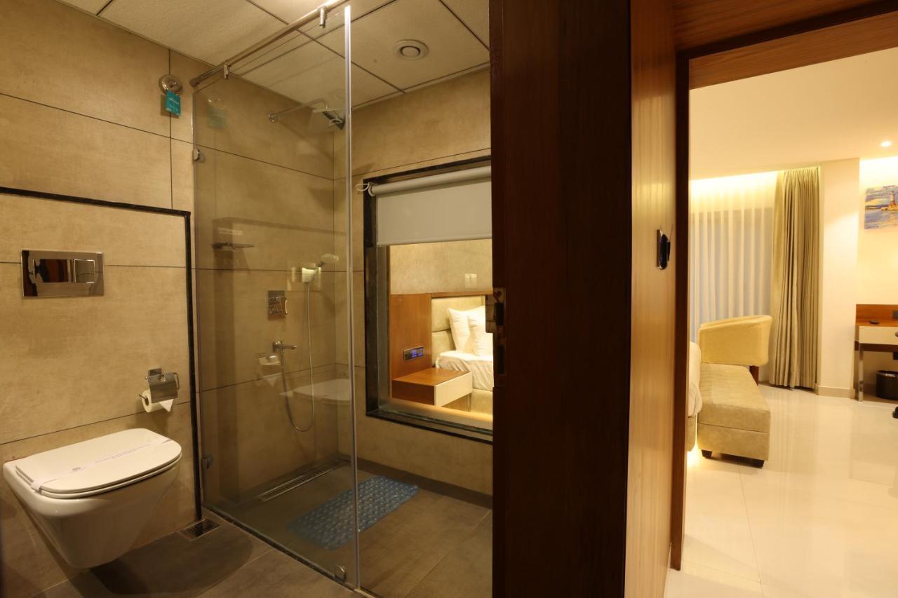 Royal Plaza Suites By Rak Rooms, Mangaluru Екстер'єр фото