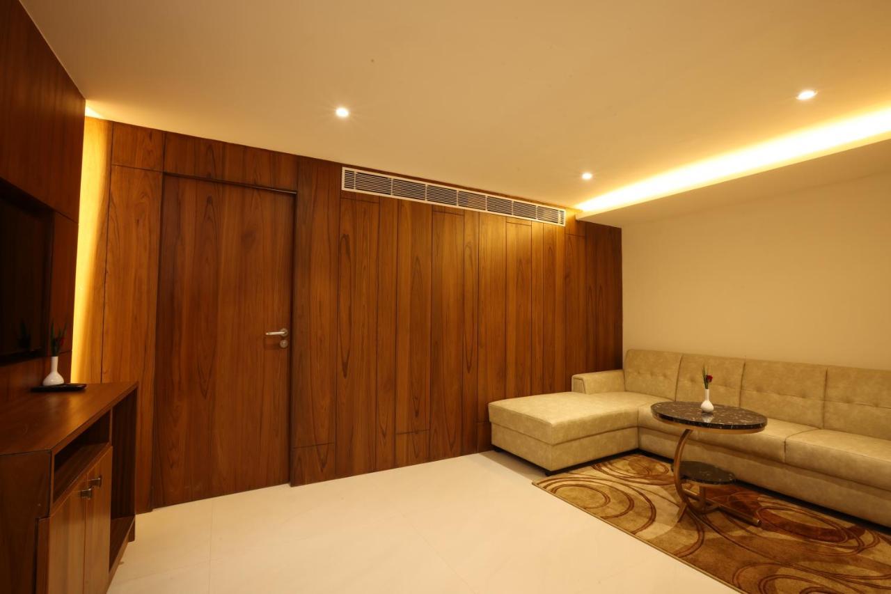 Royal Plaza Suites By Rak Rooms, Mangaluru Екстер'єр фото
