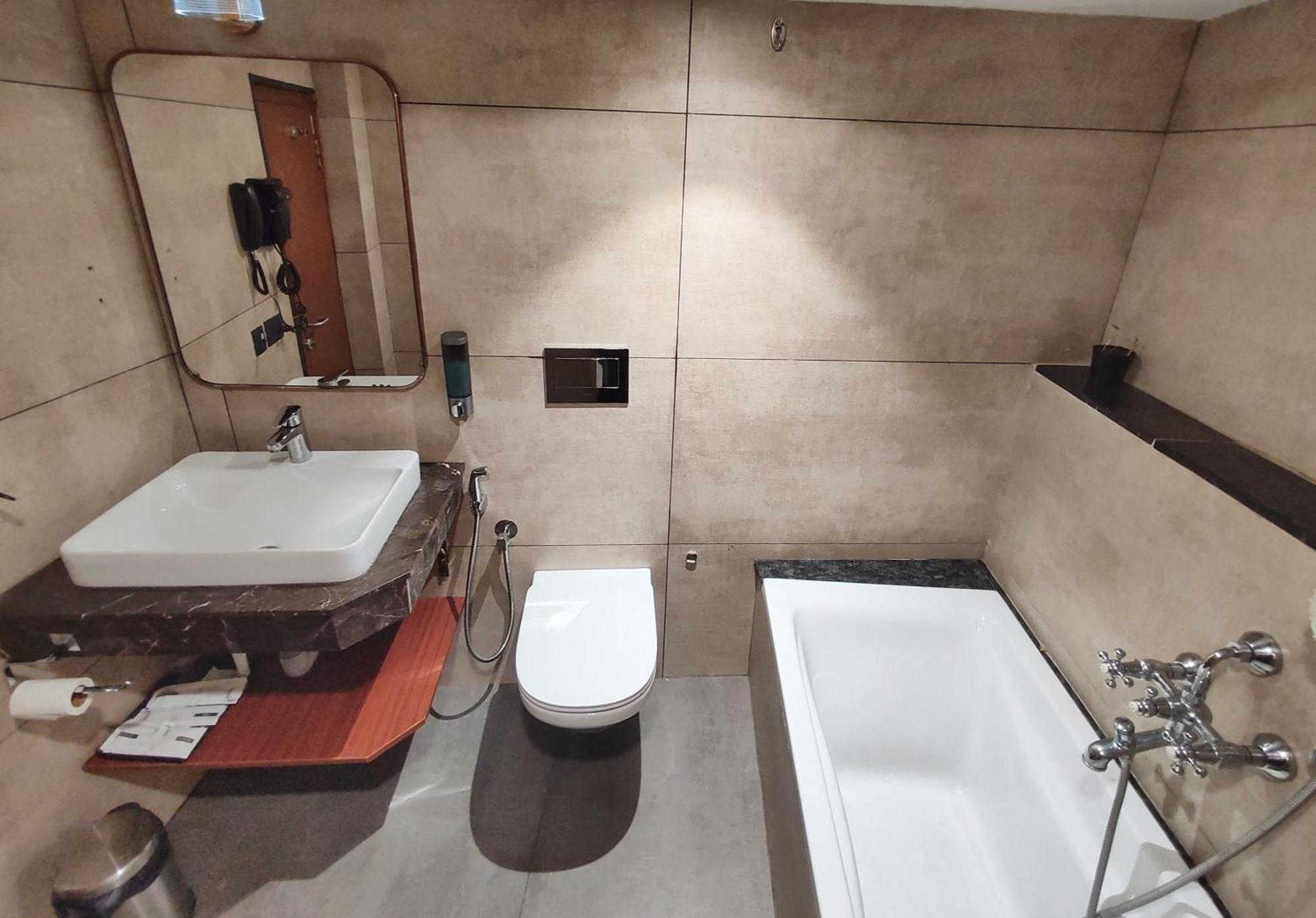 Royal Plaza Suites By Rak Rooms, Mangaluru Екстер'єр фото